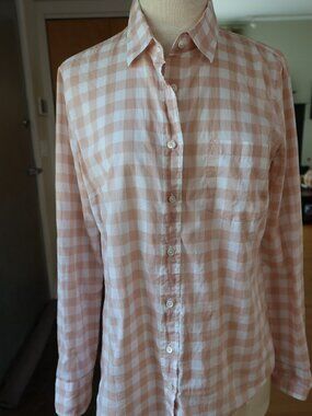J Crew gingham plaid check pink and white button down blouse size 6